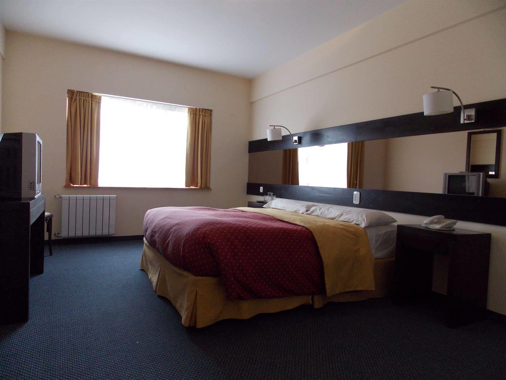 Marcopolo Suites Calafate Эль-Калафате Экстерьер фото